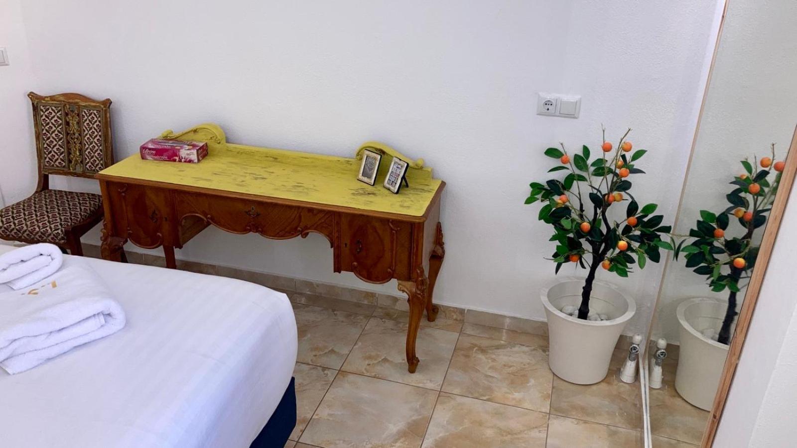 Lucky Suites-Adults-Only Elegant Stay Rethymno Exterior foto